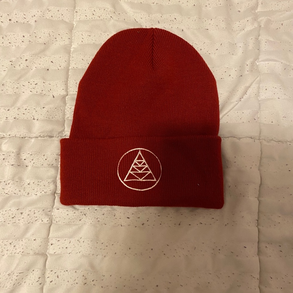 2/$30 💫 Jawbreaking Clothing red beanie